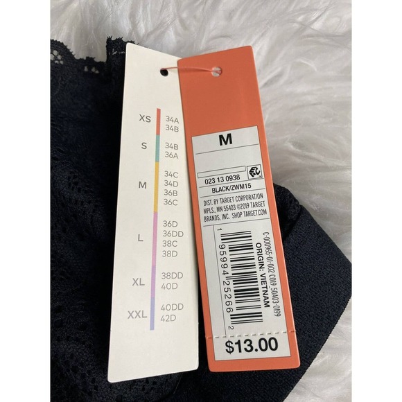 Set of 2 Colsie Women's Lace Triangle Bralette Black Size Medium  NWT - Picture 6 of 8